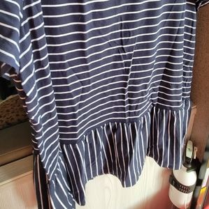 AnyBody Loungewear 2 pc Capri PJ Set Size XL